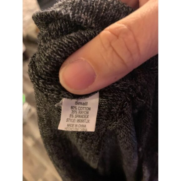 🌸3/$15🌸Charcoal Wide Neck Sweater Elbow Length Sleeves sz S - Picture 5 of 5